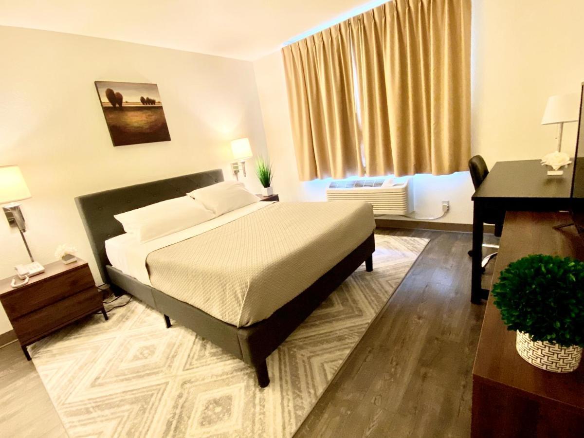 סאניוייל Friendship Inn מראה חיצוני תמונה